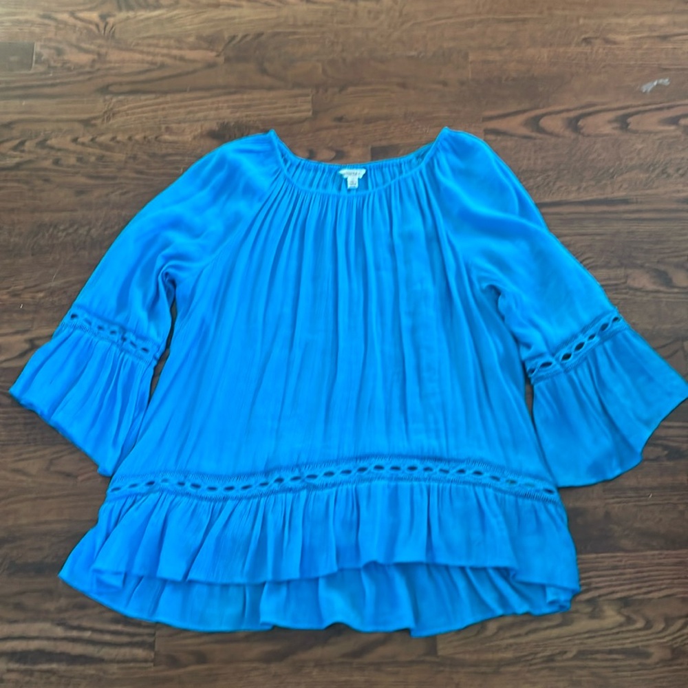 Turquoise long sleeve blouse